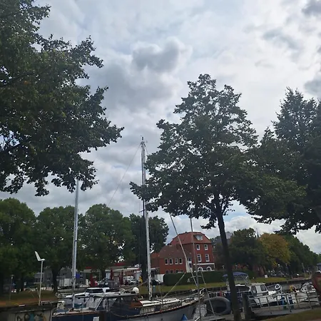 Kapitaen Elmo * Emden